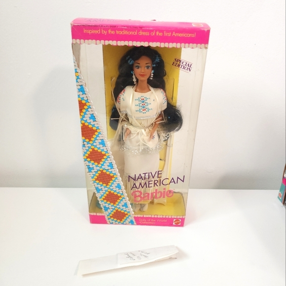 Vintage Special Collectors Edition Mattel Native American Barbie Dolls Full Set - Picture 4 of 16